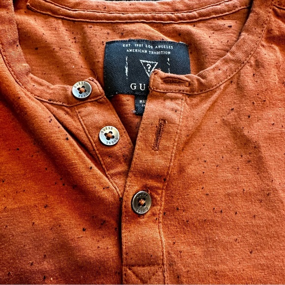 Guess XS Orange and Black Speced T-Shirt Dressy Buttons - Picture 2 of 7